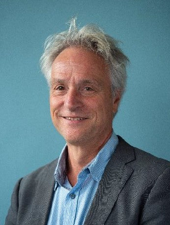 Honoring Excellence in Water Management: Professor Jules B. van Lier receives the William Dunbar Medal